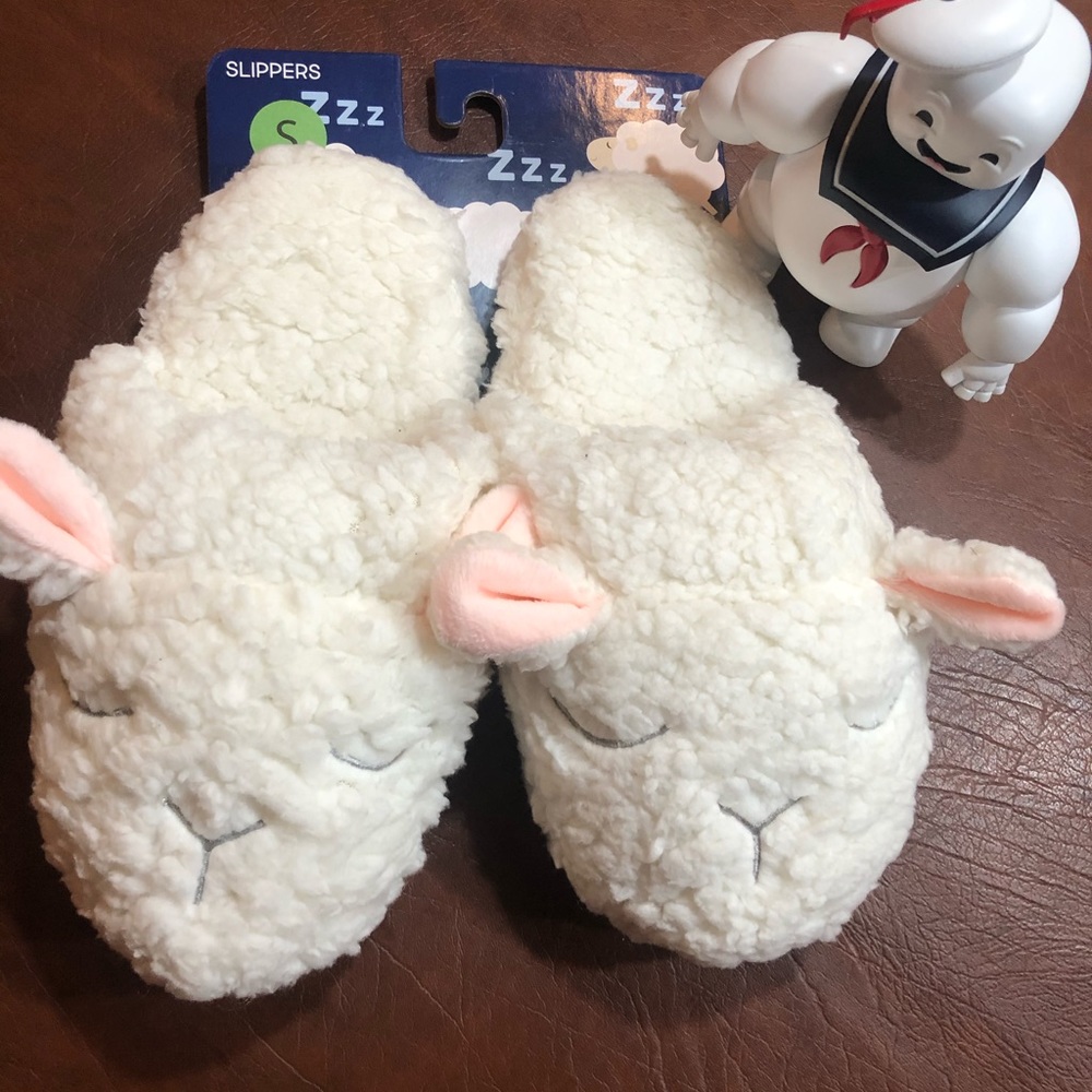 Adorable Animal Slippers NWT Size 5-6